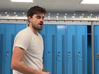 Public Locker Room Wank